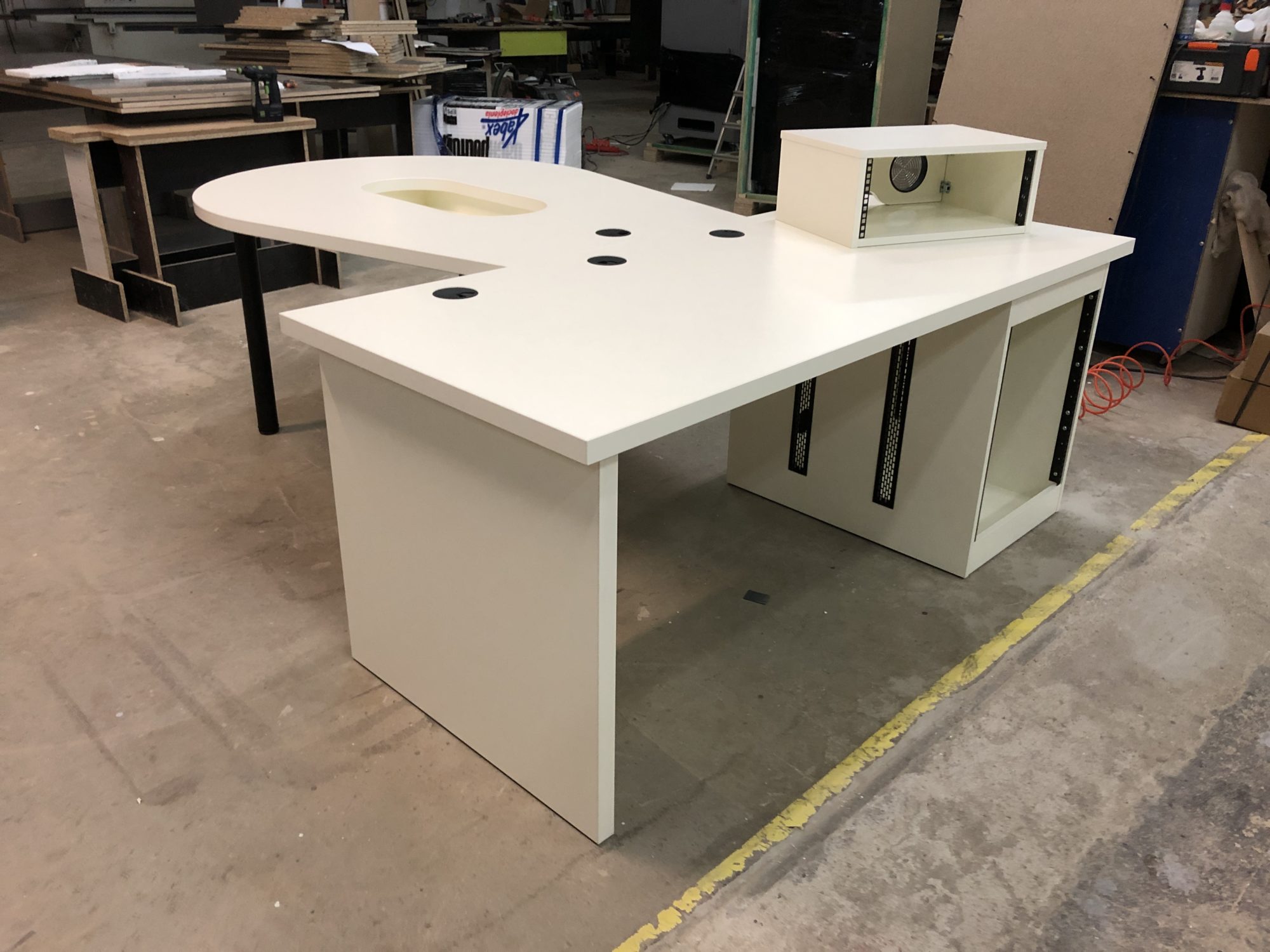Ensemble Mobilier Star Guest A 5 Invités – Image 3